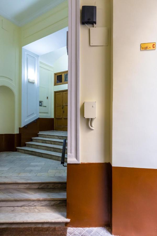 Rettifilo Family Apartment By Wonderful Italy Nápoles Exterior foto